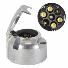 7 pin female plug